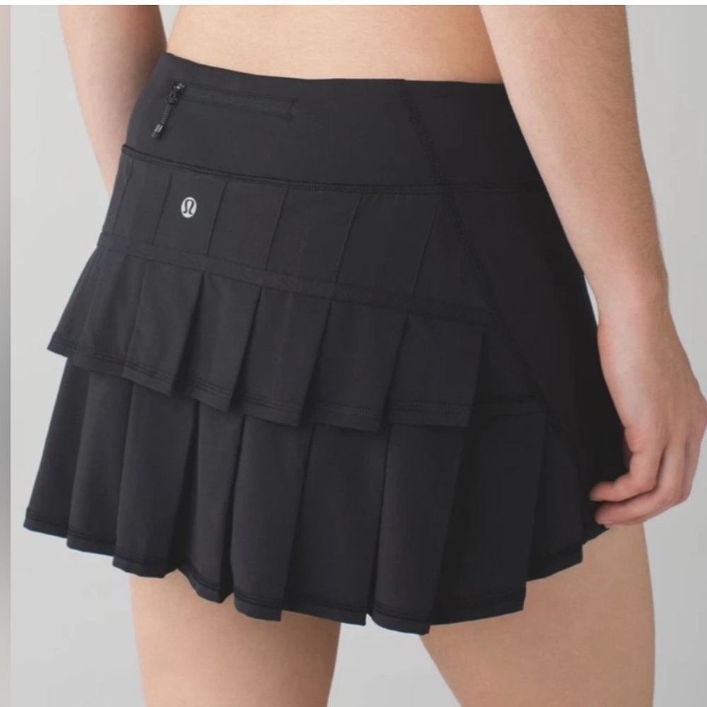 LULULEMON Run Pace Setter Skirt Black Athletic Skort Tennis Golf Active Size 6